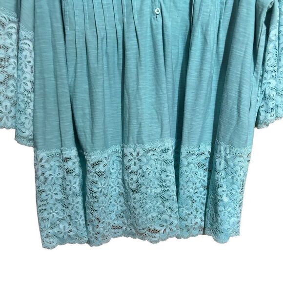 Roamans Top Womens 22 24 1X Blue Pintucked Lace Hem V Neck Stretch Blouse Ladies - Picture 4 of 8